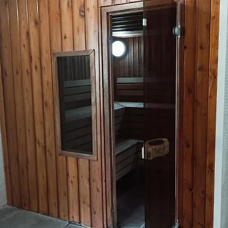 Lejlighed Duplex T3 A Avec Terrasse, Piscine, Sauna Et Parking - Capacite 6 Personnes - Fr-1-165b-53 Jausiers